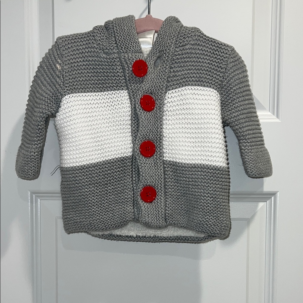 Gray and White Knit Cardigan with Red Buttons